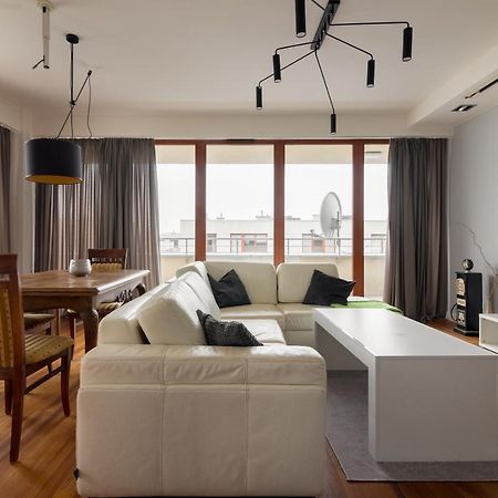 Hlonda Deluxe Apartment With Terrace Варшава Екстер'єр фото