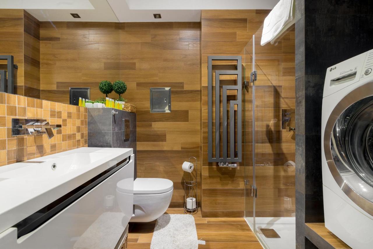 Hlonda Deluxe Apartment With Terrace Варшава Екстер'єр фото