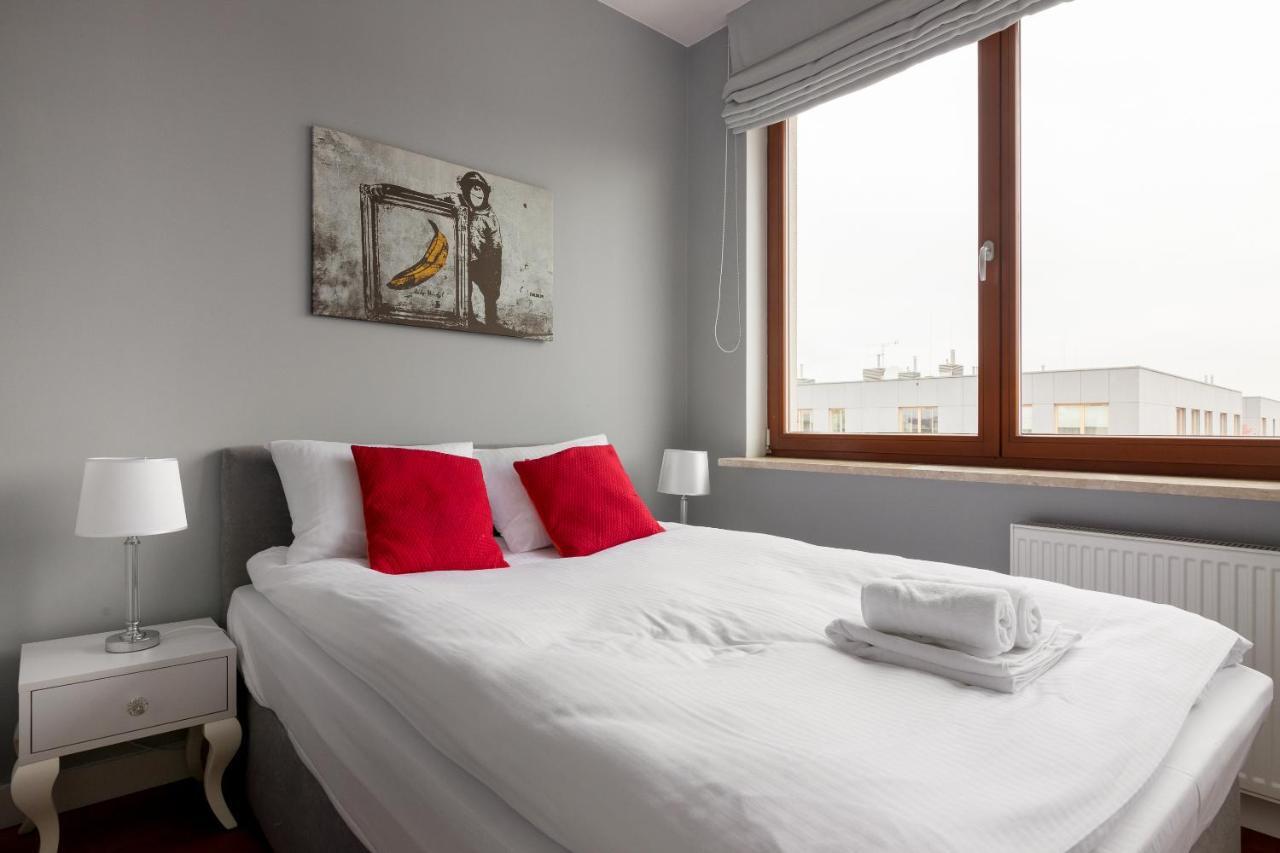 Hlonda Deluxe Apartment With Terrace Варшава Екстер'єр фото